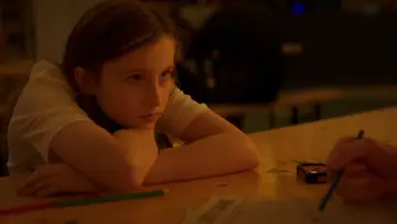 Zasłona do filmu "Fruitless" #915428