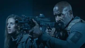 Zasłona do filmu "Man of War" #1205000