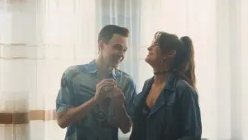Zasłona do filmu "Руки вверх! 2" #1708591
