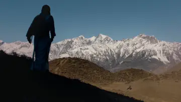 Zasłona do filmu "हिमालयन गोल्ड" #1880198