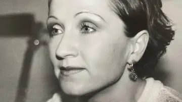 Zasłona do filmu "Bára Basiková" #939769