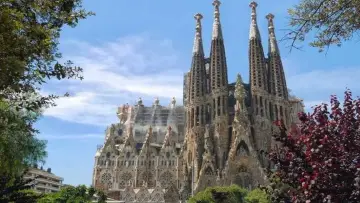 Zasłona do filmu "Sagrada Familia, le rêve achevé de Gaudi" #913746
