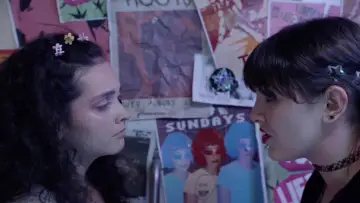 Zasłona do filmu "She F***ed a Comedian" #913699