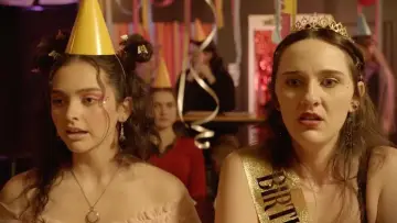 Zasłona do filmu "She F***ed a Comedian" #913703