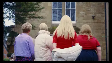 Zasłona do filmu "Rose