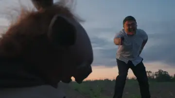 Zasłona do filmu "Конь в Пальто" #929967