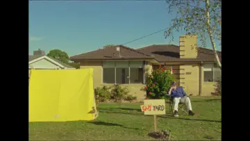 Zasłona do filmu "the guy that lives on my front yard" #928664