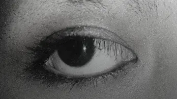 Zasłona do filmu "Ojos" #926454