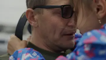 Zasłona do filmu "Jedziemy do domu" #1651063