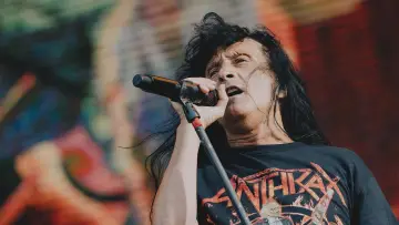 Zasłona do filmu "Anthrax - Hellfest 2026" #1177342