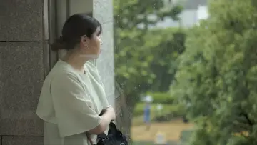 六月