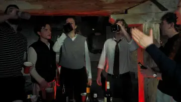 Zasłona do filmu ""Feut"" #954948