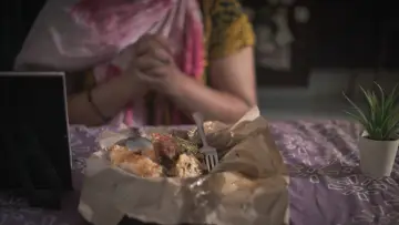 Zasłona do filmu "Bungkus Terakhir" #1183169