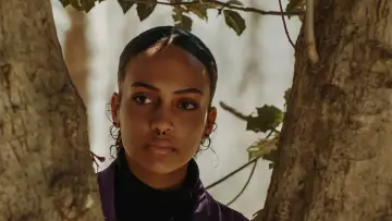 Zasłona do filmu "Emotionless" #1146765
