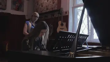 Zasłona do filmu "Різні ми" #963278