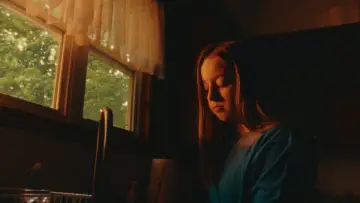 Zasłona do filmu "Evanescent" #1891981