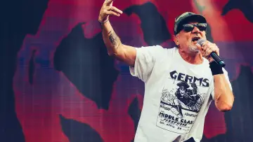 Zasłona do filmu "Pennywise - Hellfest 2026" #1177404