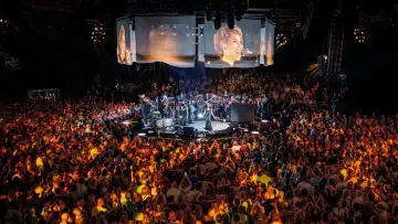Zasłona do filmu "RAYE live at Montreux Jazz Festival" #957000