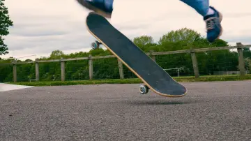 Zasłona do filmu "Board" #957328