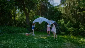 Zasłona do filmu "Juego de damas" #957565