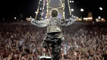 Zasłona do filmu "Lorenzo - L’incredibile avventura di Jovanotti" #1838128