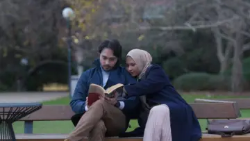 Zasłona do filmu "Ibadah & Cinta" #1210892