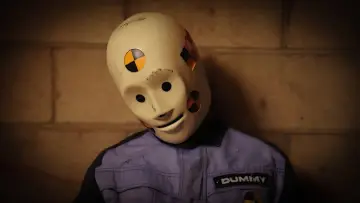 Zasłona do filmu "DUMMY: the saddest story never told" #957816