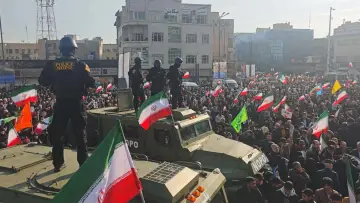 Zasłona do filmu "Iran: Menschen im Krieg" #958221