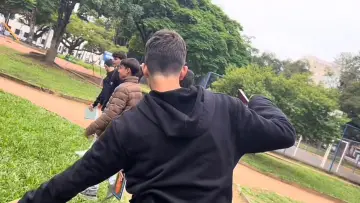 Zasłona do filmu "Jovem Poa" #963372