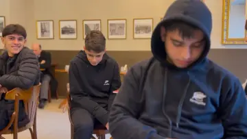 Zasłona do filmu "Jovem Poa" #963374