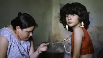 Zasłona do filmu "La ilusión de un verano sin fin" #1212389