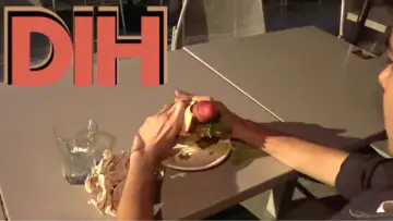 Zasłona do filmu "Dih Follows" #1151470
