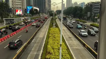 Zasłona do filmu "Hiruk Pikuk Jakarta" #1144619