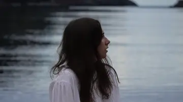 Zasłona do filmu "La Sombra de Alyssa" #1159302