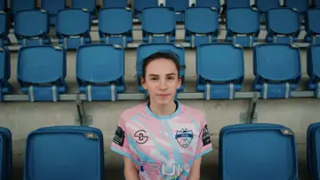 Zasłona do filmu "Emily