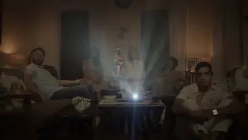Zasłona do filmu "Iktsuarpok" #1184699