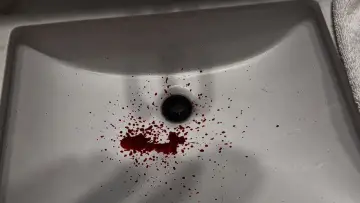Zasłona do filmu "Bloody Nose" #1144432