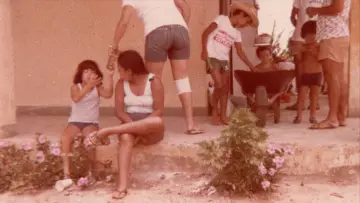 Zasłona do filmu "Nossa Vida Mais Amores" #1177473