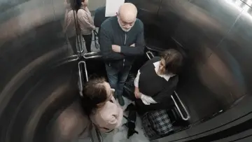 Zasłona do filmu "16 Plantas / 1 Ascensor" #1187548