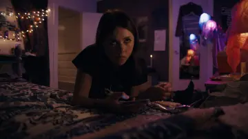 Zasłona do filmu "Dark Entries" #1721469