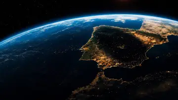Zasłona do filmu "España bajo el eclipse total" #1196560