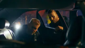 Zasłona do filmu "Hy3na" #1285447
