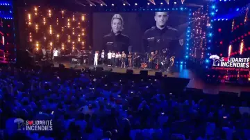 Zasłona do filmu "Solidarité Incendies - Le Grand Concert en direct" #1578391