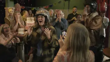 Zasłona do filmu "Wen er maar aan" #1739261