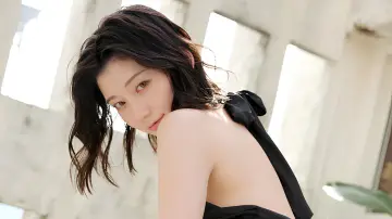 Zasłona do filmu "ALL NUDE 瀬戸環奈" #1572512
