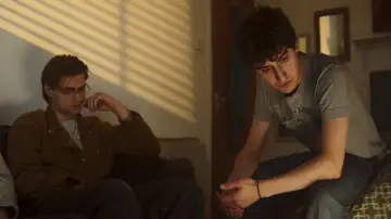 Zasłona do filmu "Fool