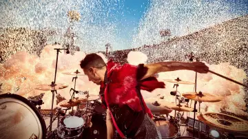 Zasłona do filmu "Rammstein – Live in Mexico City" #1691794