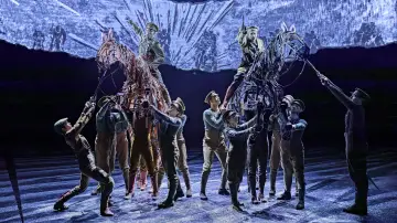 Zasłona do filmu "National Theatre at Home: War Horse" #1899610