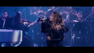 Zasłona do filmu "Hélène Ségara : Symphonique" #1522074