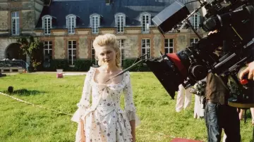 Zasłona do filmu "Making Marie Antoinette" #1625603